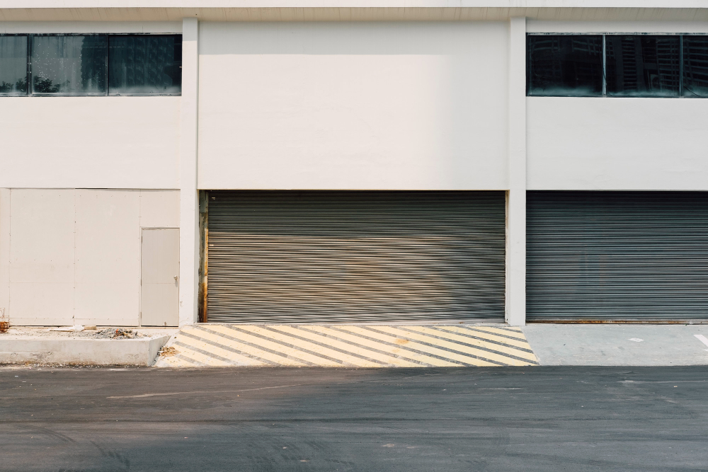 Commercial & Residential Garage Doors | J&S Garage Doors