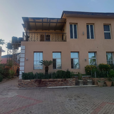 5 Bedroom Duplex Profile Picture
